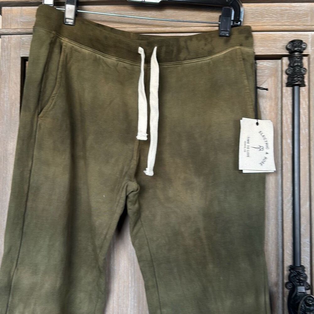 Electric & Rose Vendimia Jogger in Onyx, Cloud & Eden Sweatpants some medium NWT - Picture 4 of 9